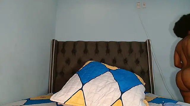 CHOCKYCHOCX2 online show from January 1, 3:13 am