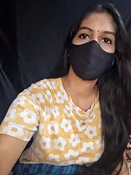 Garima G online show from December 4, 6:50 pm