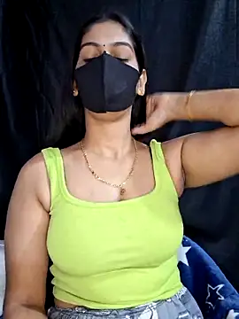 Garima G online show from December 25, 12:15 pm