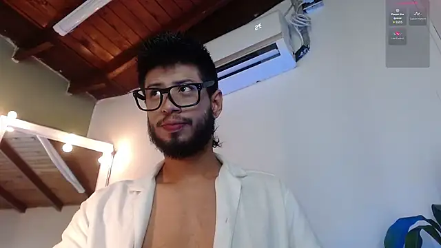 Colby brown03 online show from February 4, 7:20 pm