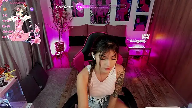 annieesweett online show from September 30, 5:51 pm