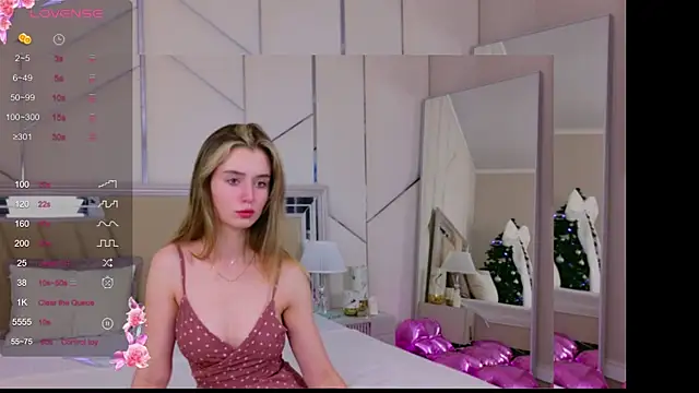 MarybethSnow online show from December 9, 4:58 pm