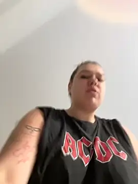 SuzieMurray online show from September 27, 10:20 am