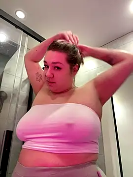 SuzieMurray online show from September 28, 10:42 am