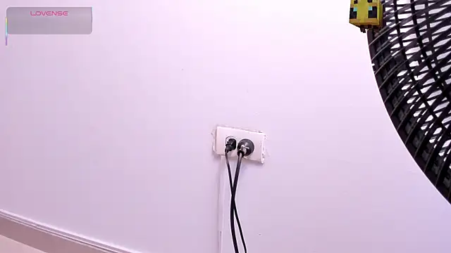 AlexaFoxy18 online show from March 5, 11:06 am