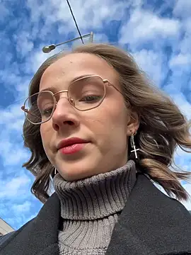 CaseyStar online show from January 7, 9:18 am