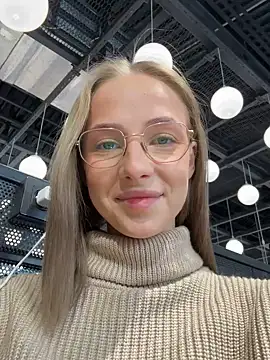 CaseyStar online show from January 15, 10:17 am