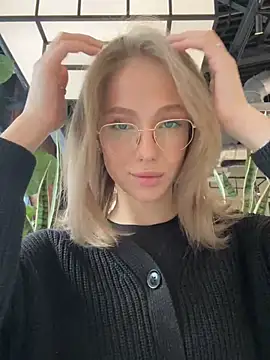 CaseyStar online show from February 19, 9:28 am