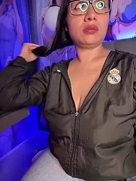 Im Little online show from September 15, 3:17 am