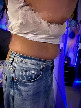 Im Little online show from September 24, 4:05 am