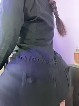 -Stephany- online show from December 26, 1:29 am