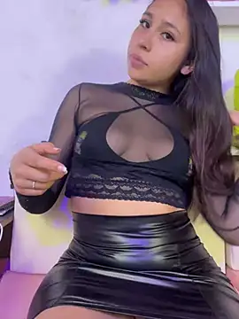 -Stephany- online show from January 8, 1:11 am