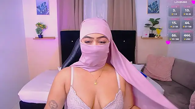 Kendra Kait online show from June 10, 11:09 am