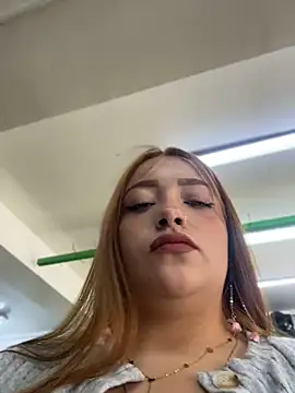 Snapshot of Tatiana_O chatting on May 23, 4:11 pm Tatiana O online show from May 23, 4:11 pm