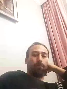 ozkanaslan online show from December 4, 1:03 am