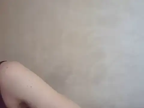 CaitlinaJayne23 online show from March 6, 7:14 am