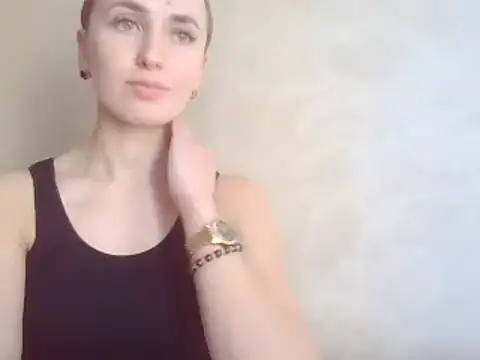 CaitlinaJayne23 online show from March 18, 9:31 am