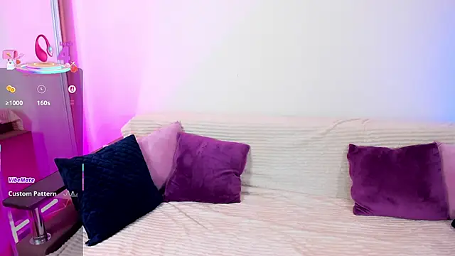 MelodyHudson online show from October 25, 8:22 am