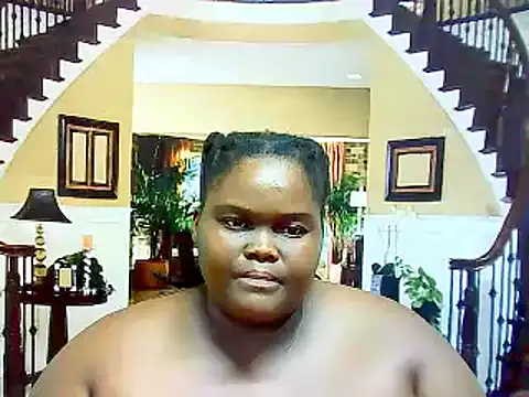 EbonyHotBuns online show from February 12, 9:01 pm