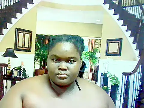 EbonyHotBuns online show from February 19, 9:39 am