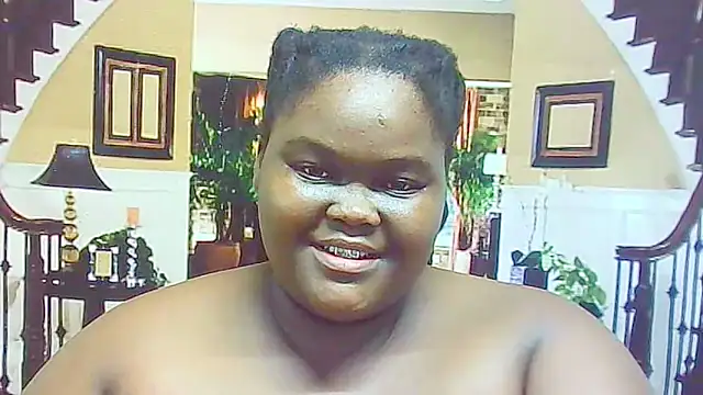 EbonyHotBuns online show from February 23, 7:07 pm