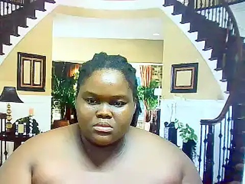 EbonyHotBuns online show from March 4, 5:56 pm