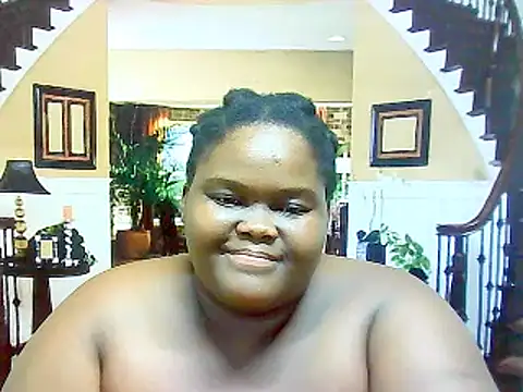 EbonyHotBuns online show from March 6, 9:20 pm