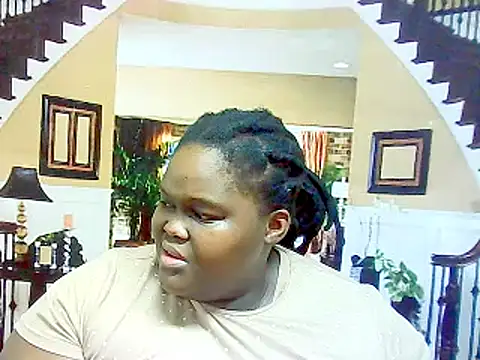 EbonyHotBuns online show from March 7, 5:40 am