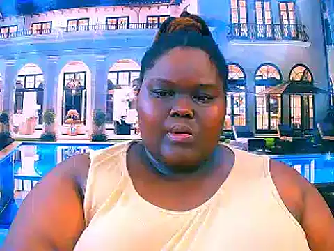 EbonyHotBuns online show from April 26, 8:23 am