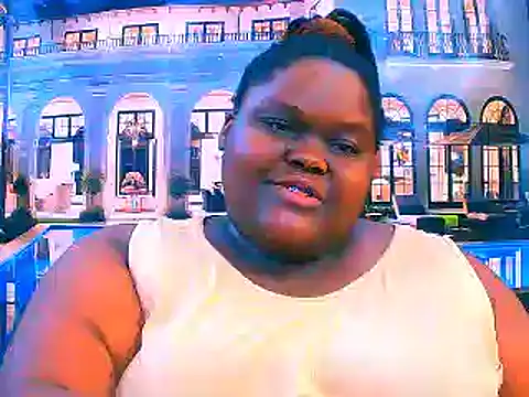 EbonyHotBuns online show from April 29, 6:14 pm