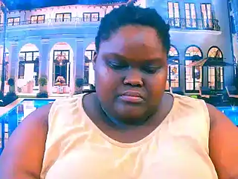 EbonyHotBuns online show from May 9, 7:19 pm