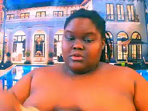 EbonyHotBuns online show from May 13, 6:44 am