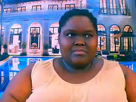 EbonyHotBuns online show from May 16, 7:27 am
