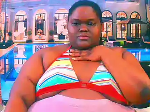 EbonyHotBuns online show from June 6, 7:07 pm