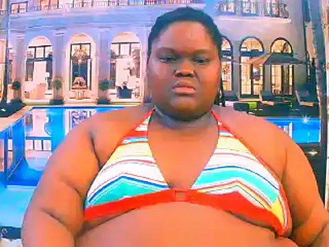 EbonyHotBuns online show from June 11, 6:17 pm