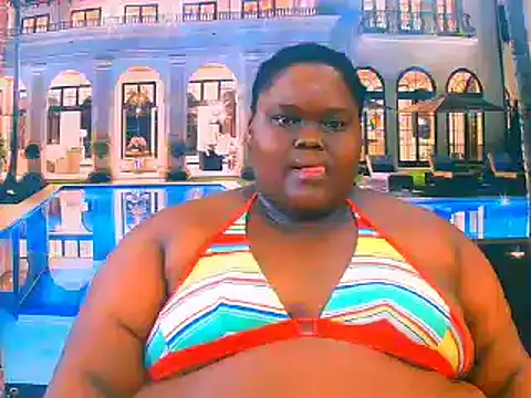 EbonyHotBuns online show from June 12, 6:29 pm