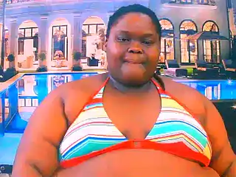 EbonyHotBuns online show from June 13, 6:33 am