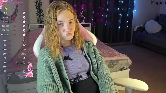 ReddHotPipper online show from December 27, 1:11 am