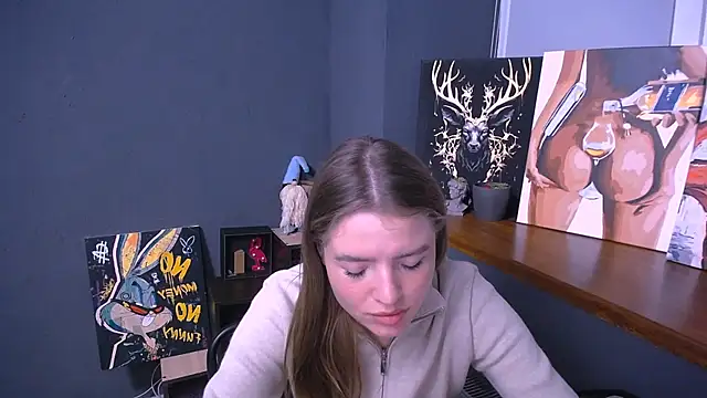 MissOliviaa  online show from November 23, 4:40 pm