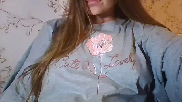 Evasapples online show from June 29, 8:31 pm