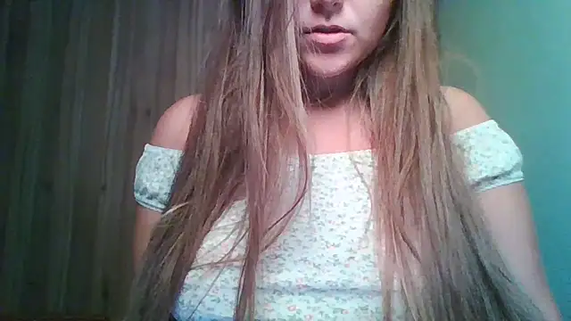 Evasapples online show from July 13, 8:44 pm