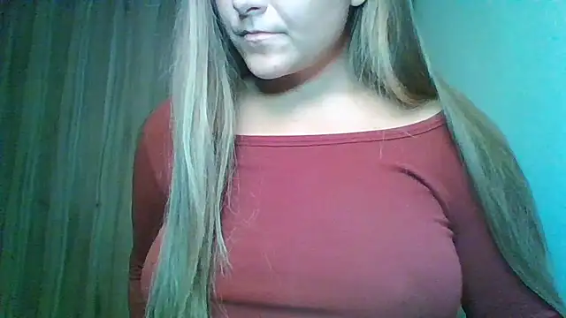 Evasapples online show from July 31, 9:25 pm
