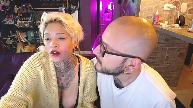 tatouagendecouple online show from February 7, 2:19 am