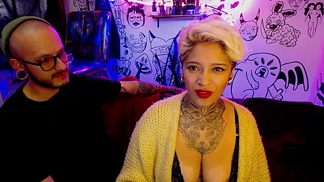 tatouagendecouple online show from February 13, 9:06 pm