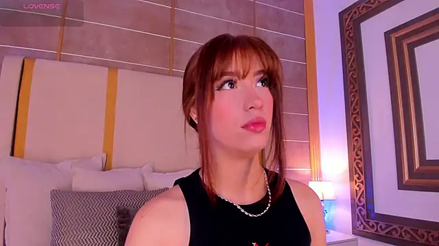 AbigailCarter online show from November 20, 11:37 pm