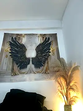 Snapshot of remyflux666 chatting on December 5, 2:09 am remyflux666 online show from December 5, 2:09 am