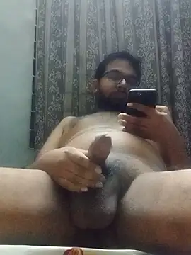 akash125800 online show from September 19, 8:20 pm