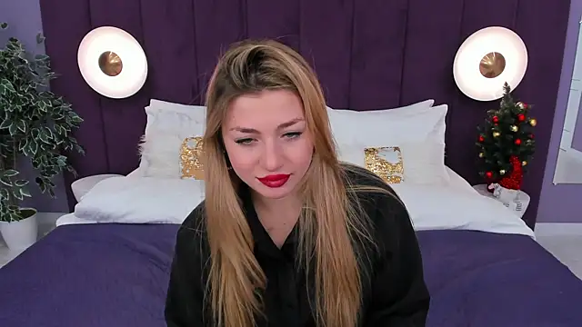 HelenaMorgan online show from January 4, 3:39 pm