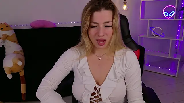 HelenaMorgan online show from September 16, 3:07 am