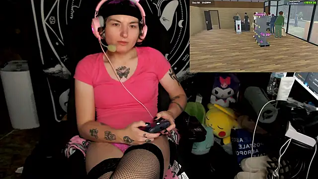 BrandiWRLD 999 online show from December 4, 2:42 am